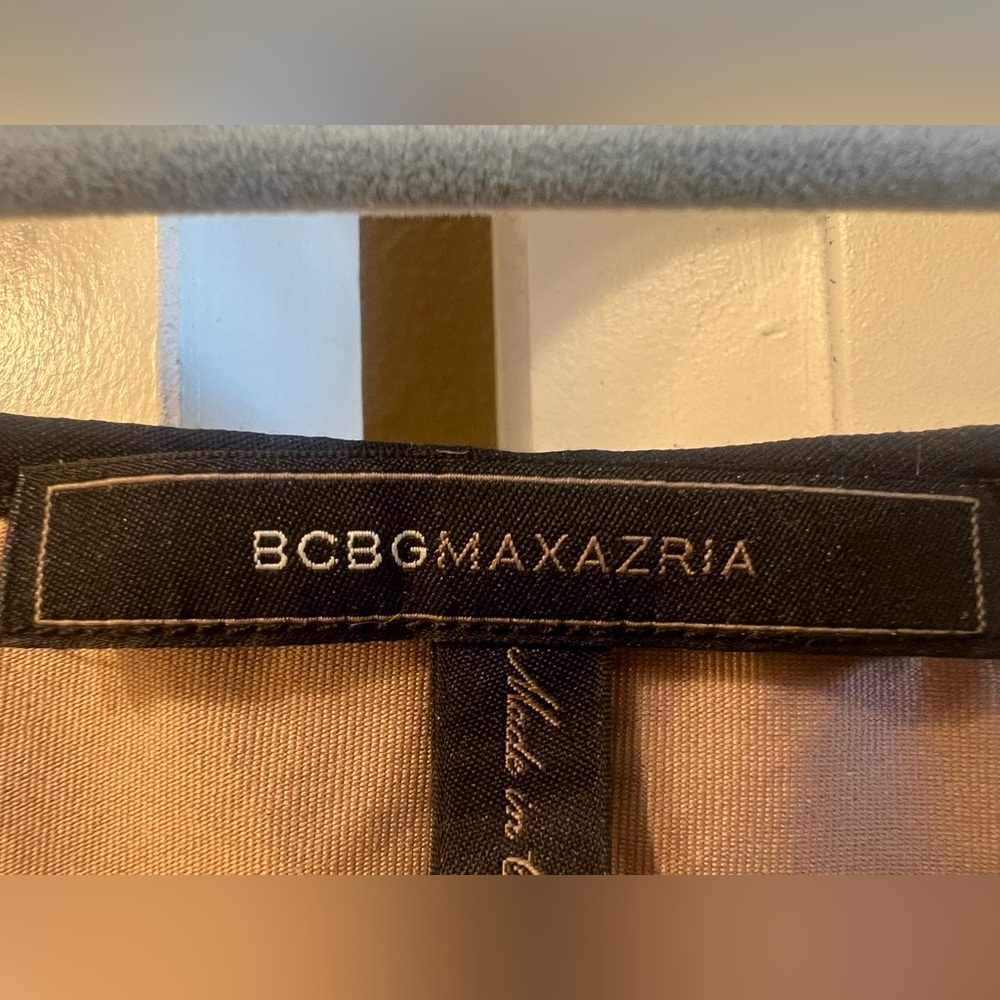 BCBG sheer illusion top - Picture 2 of 3